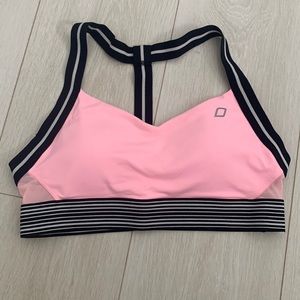 NWOT Lorna Jane Sports Bra